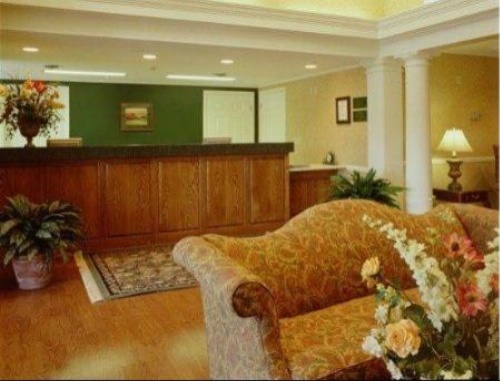 Howard Johnson by Wyndham Jackson image 4